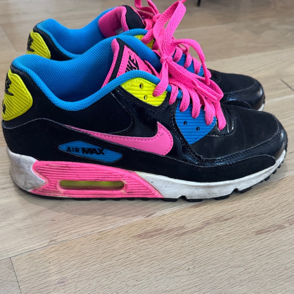 Nike Air Max 90